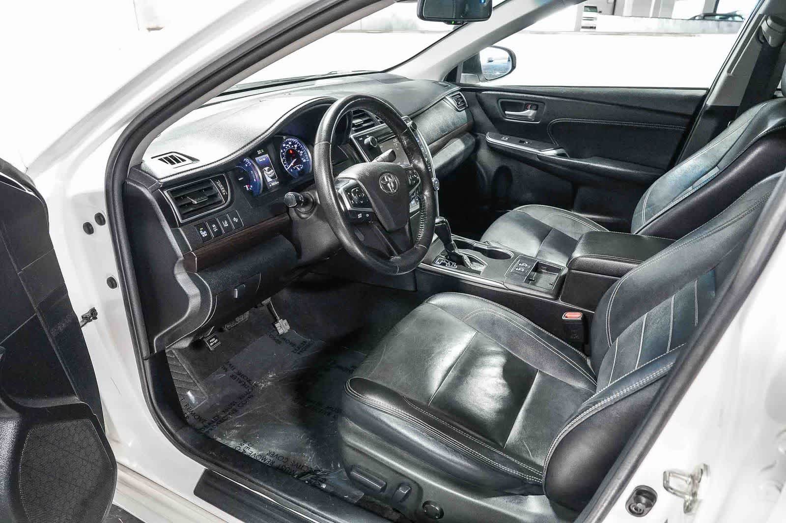 2016 Toyota Camry XLE