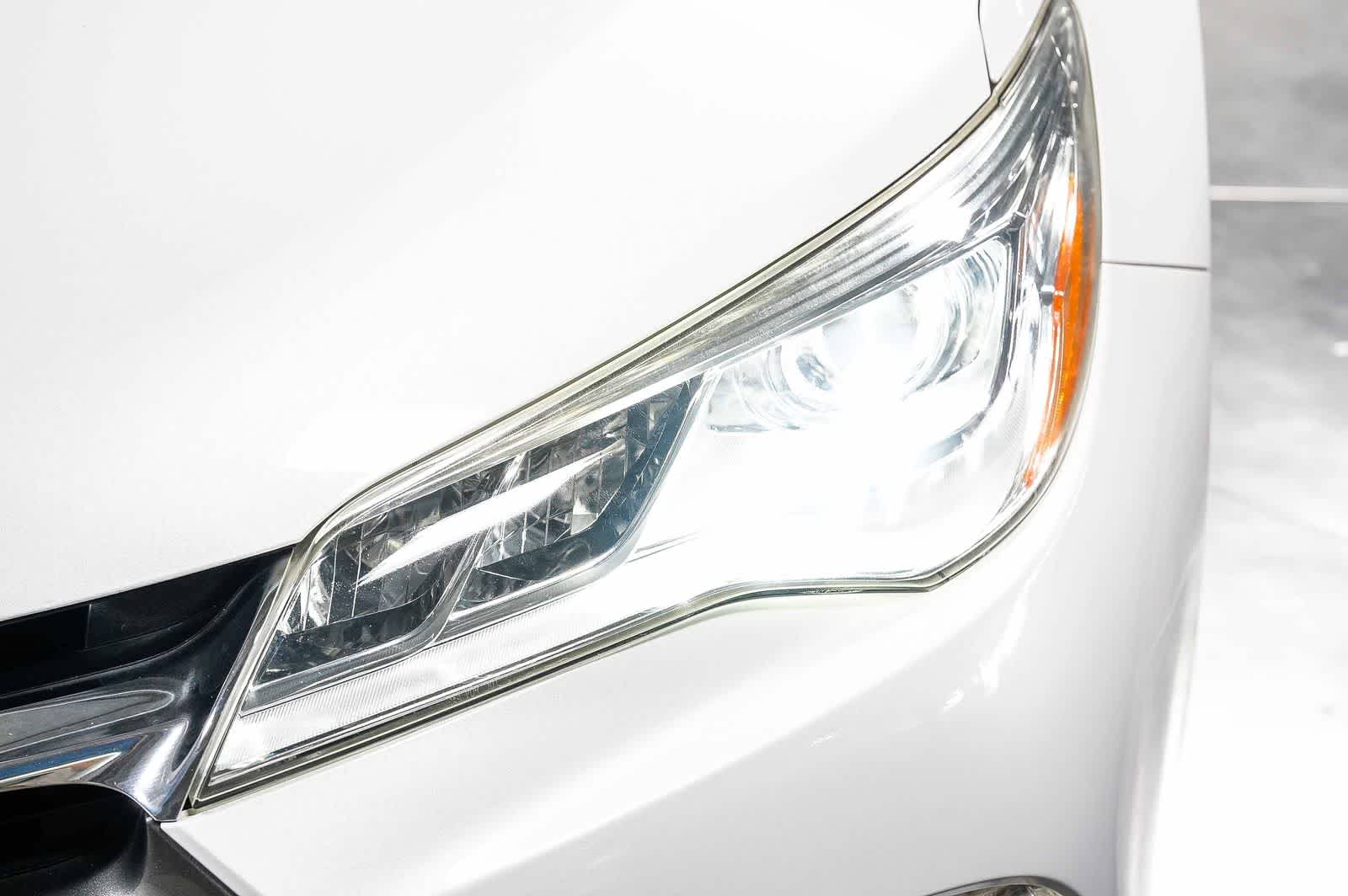 2016 Toyota Camry XLE