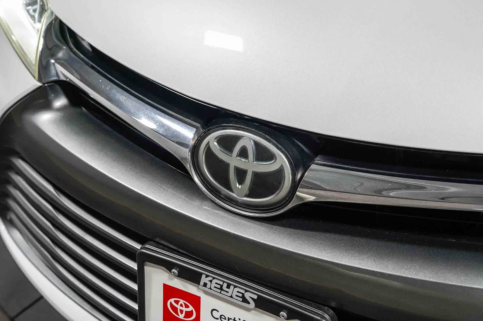 2016 Toyota Camry XLE
