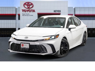 2025 Toyota Camry SE