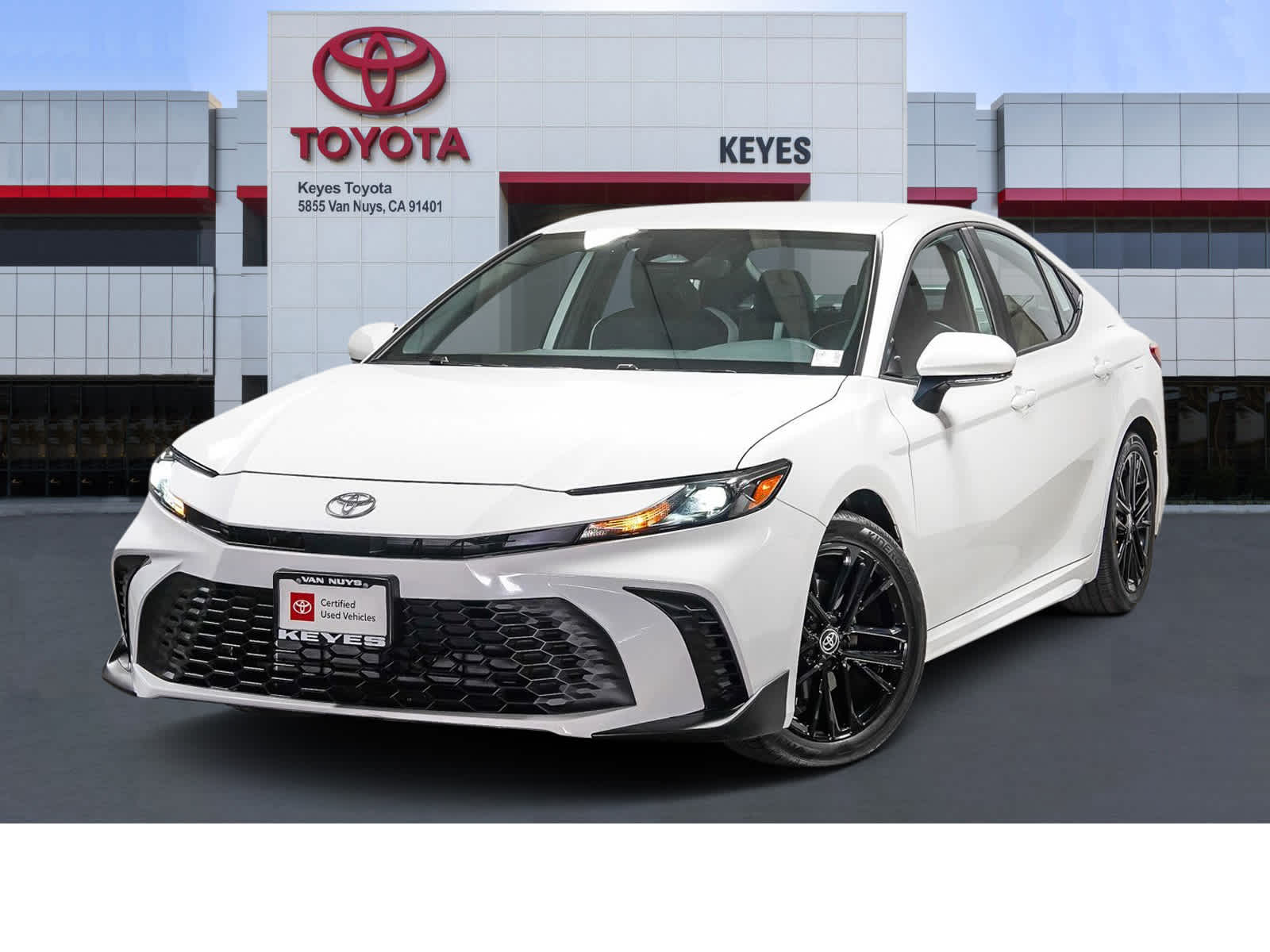 2025 Toyota Camry SE