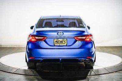 2020 Toyota Camry SE