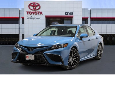 2024 Toyota Camry SE