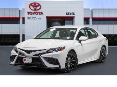2024 Toyota Camry SE