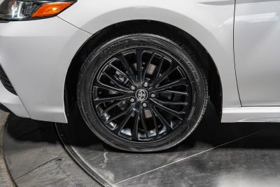 2020 Toyota Camry SE Nightshade