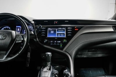 2020 Toyota Camry SE Nightshade