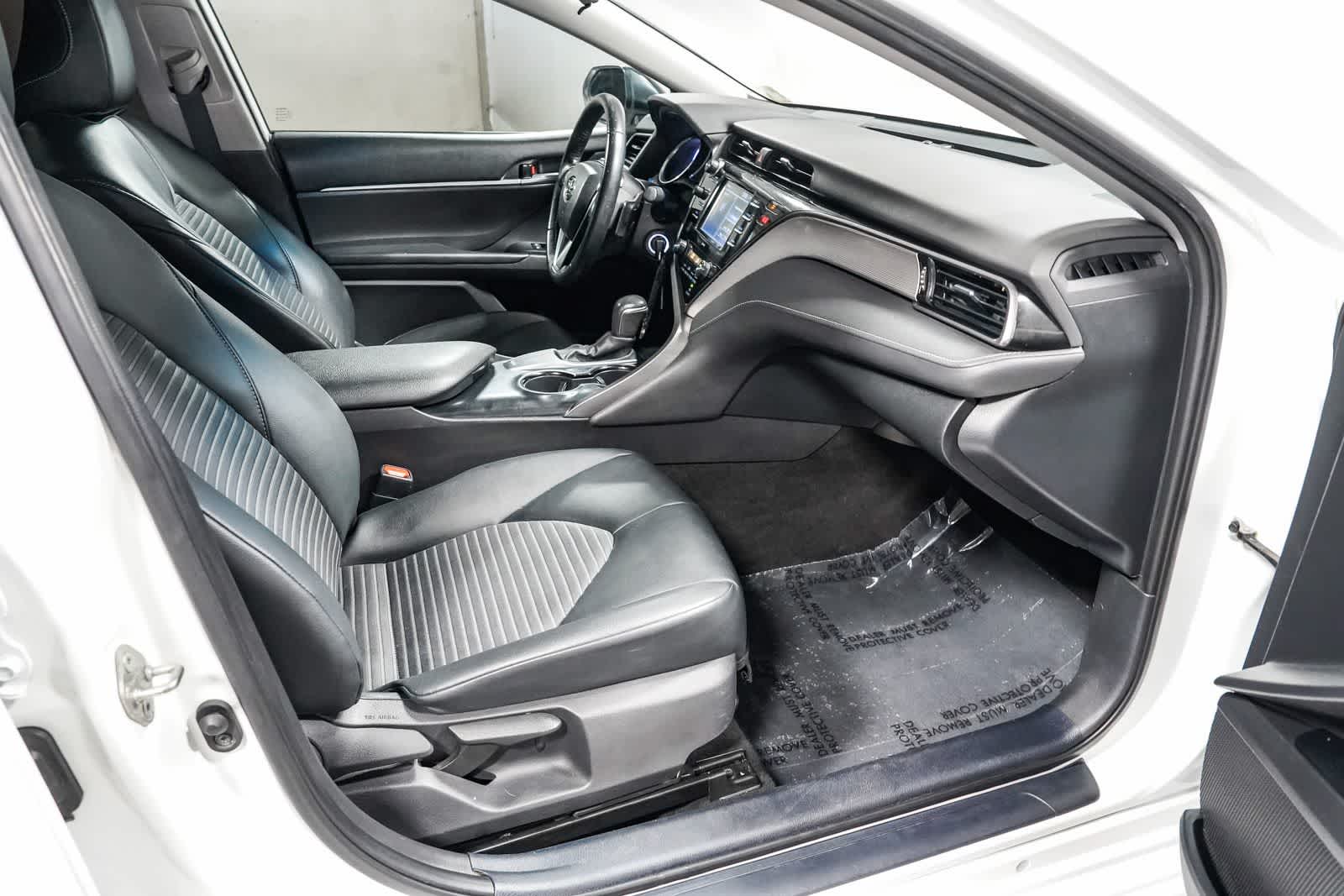 2020 Toyota Camry SE Nightshade