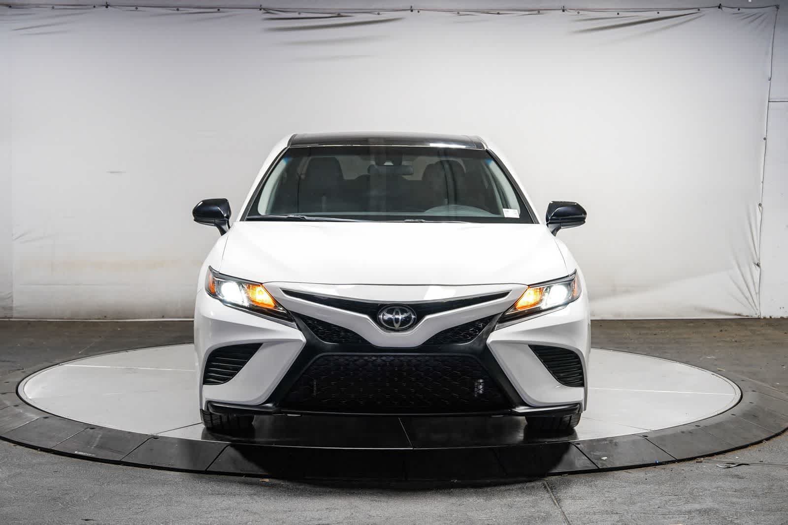 2020 Toyota Camry SE Nightshade