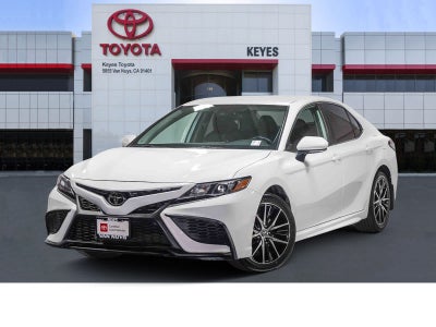 2024 Toyota Camry SE