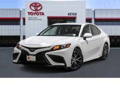 2024 Toyota Camry SE