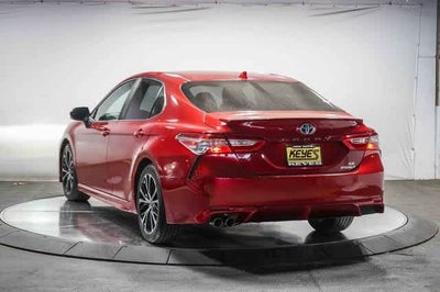 2020 Toyota Camry Hybrid SE