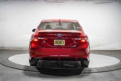 2020 Toyota Camry Hybrid SE