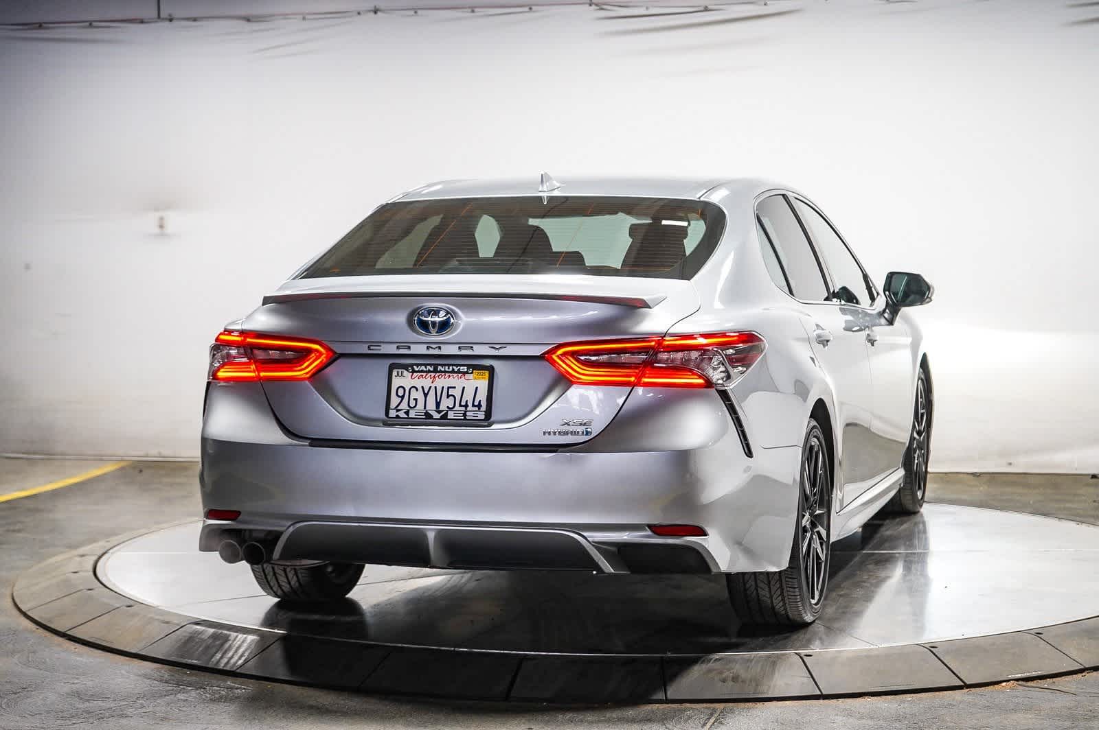 2023 Toyota Camry Hybrid XSE
