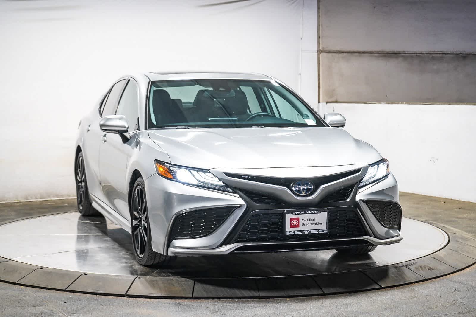 2023 Toyota Camry Hybrid XSE