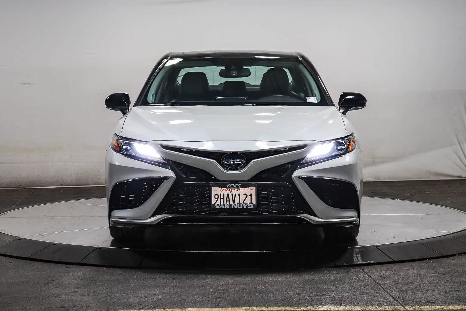 2023 Toyota Camry Hybrid XSE