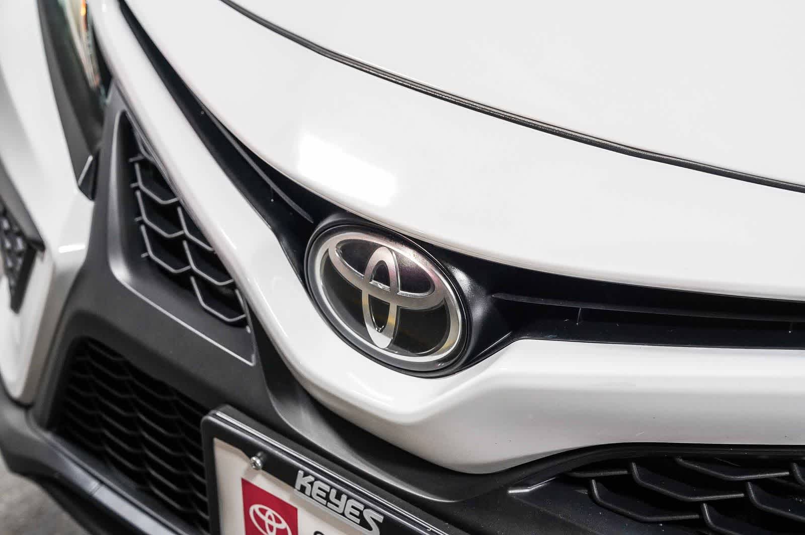 2021 Toyota Camry SE Nightshade