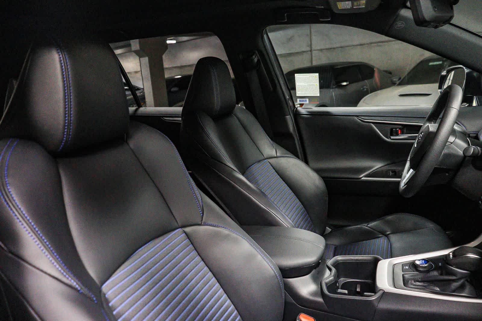2025 Toyota RAV4 Hybrid XSE