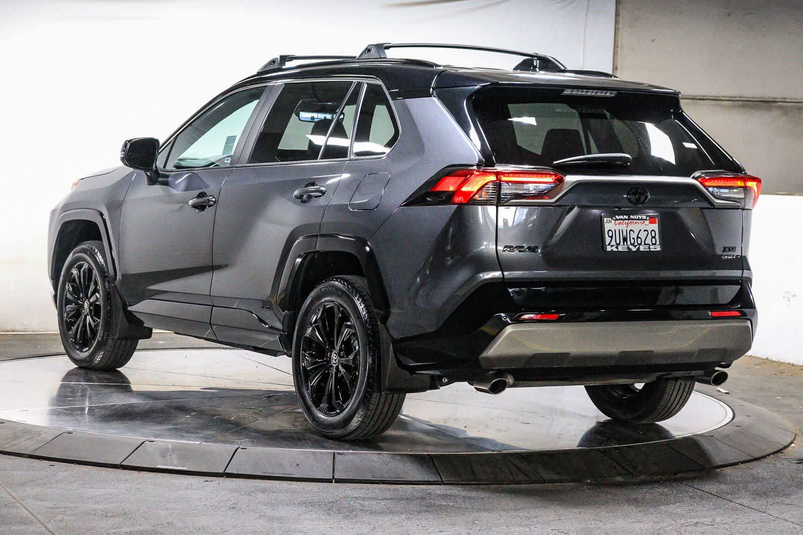 2025 Toyota RAV4 Hybrid XSE