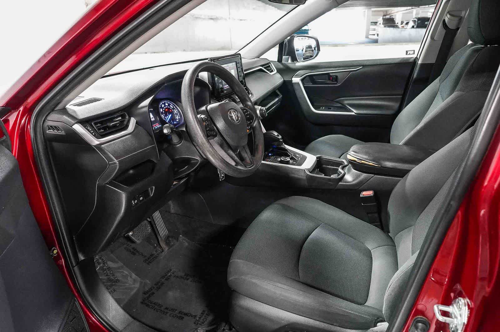 2021 Toyota RAV4 Hybrid LE