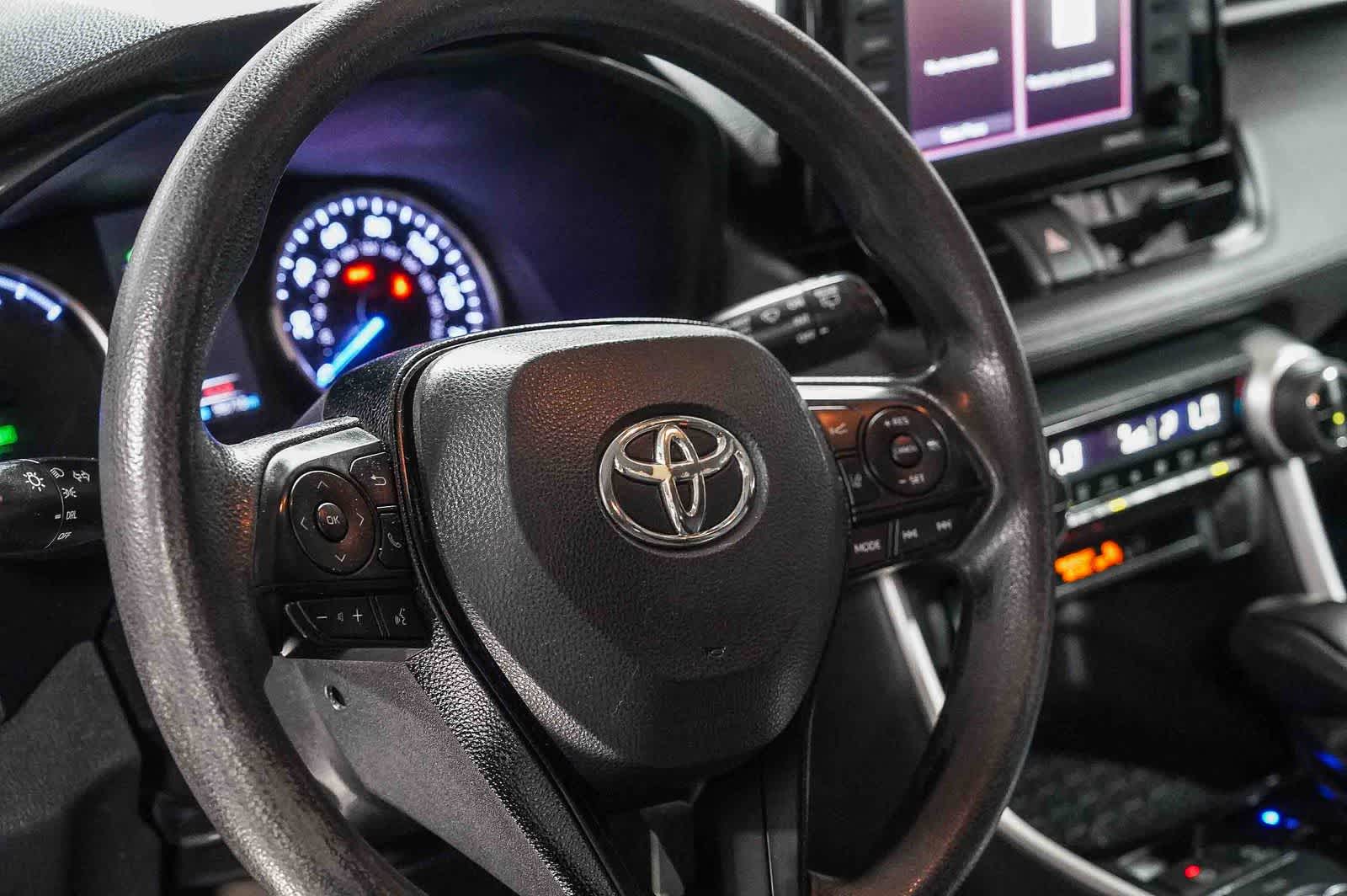 2021 Toyota RAV4 Hybrid LE