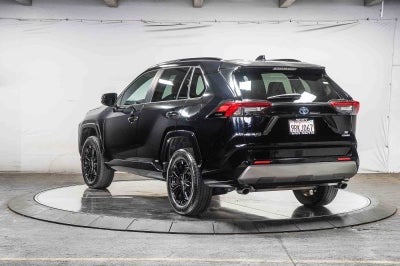 2022 Toyota RAV4 Hybrid SE