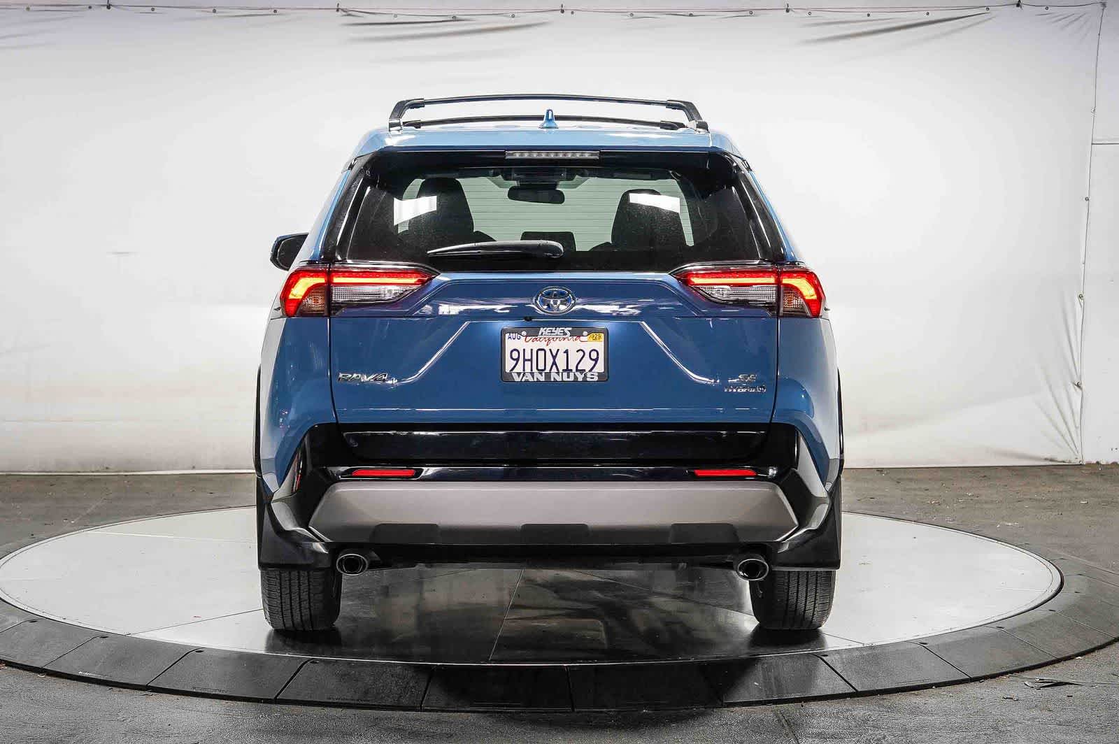 2023 Toyota RAV4 Hybrid SE