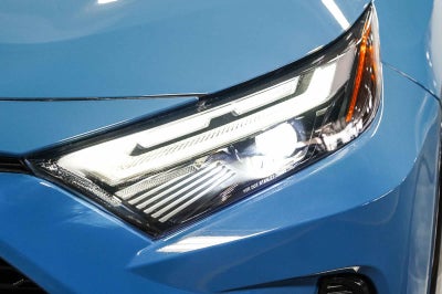 2023 Toyota RAV4 Hybrid SE