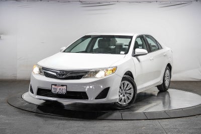 2014 Toyota Camry LE