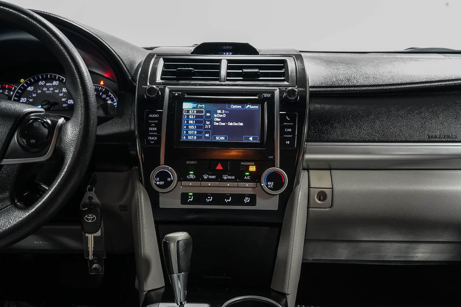 2014 Toyota Camry LE