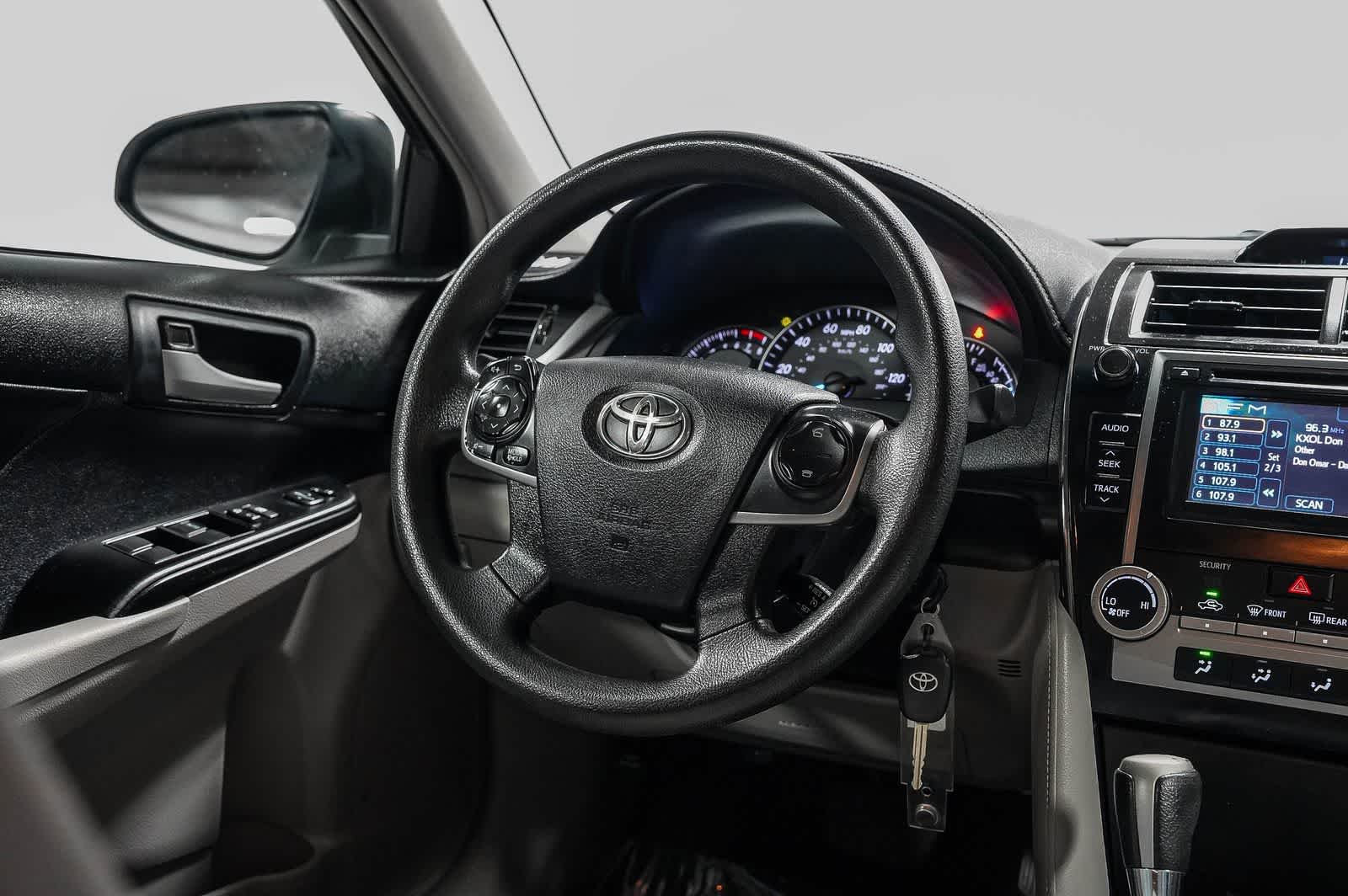 2014 Toyota Camry LE