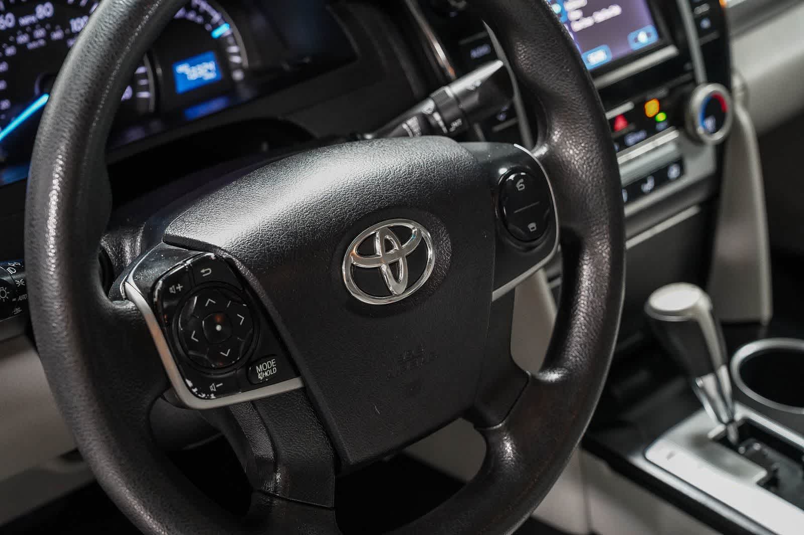 2014 Toyota Camry LE