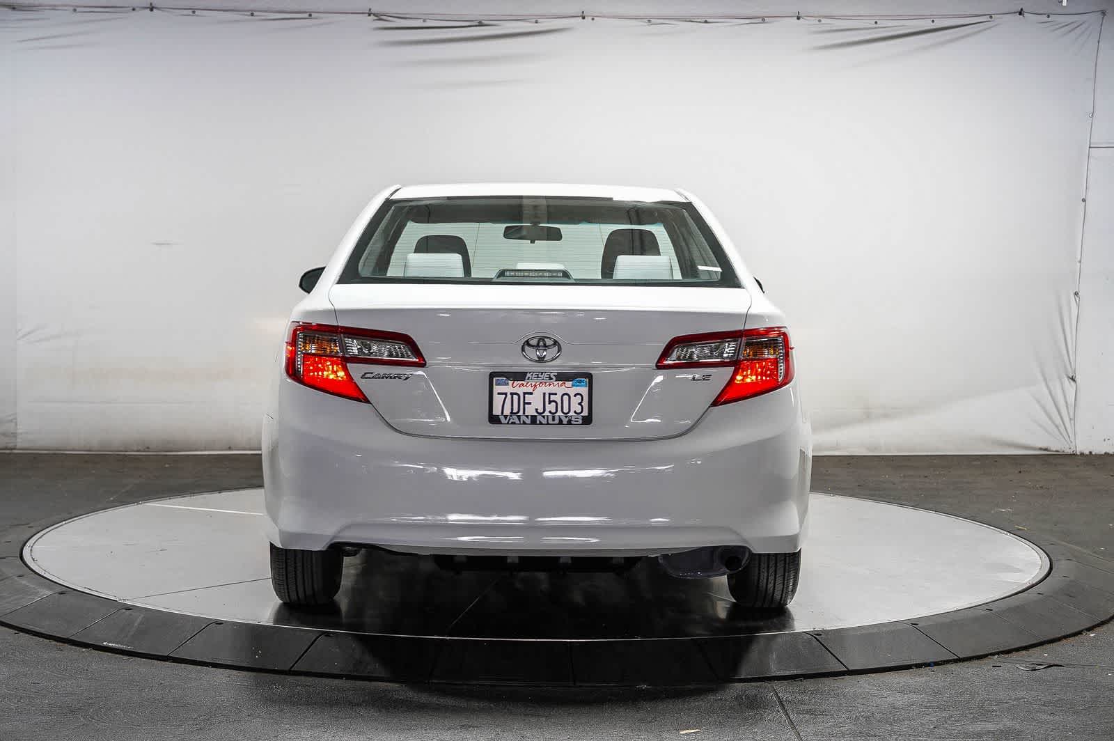 2014 Toyota Camry LE