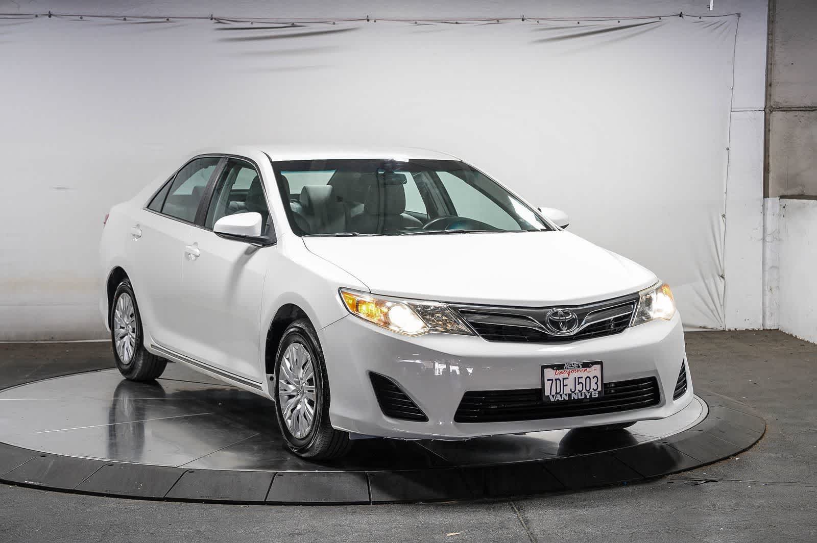 2014 Toyota Camry LE