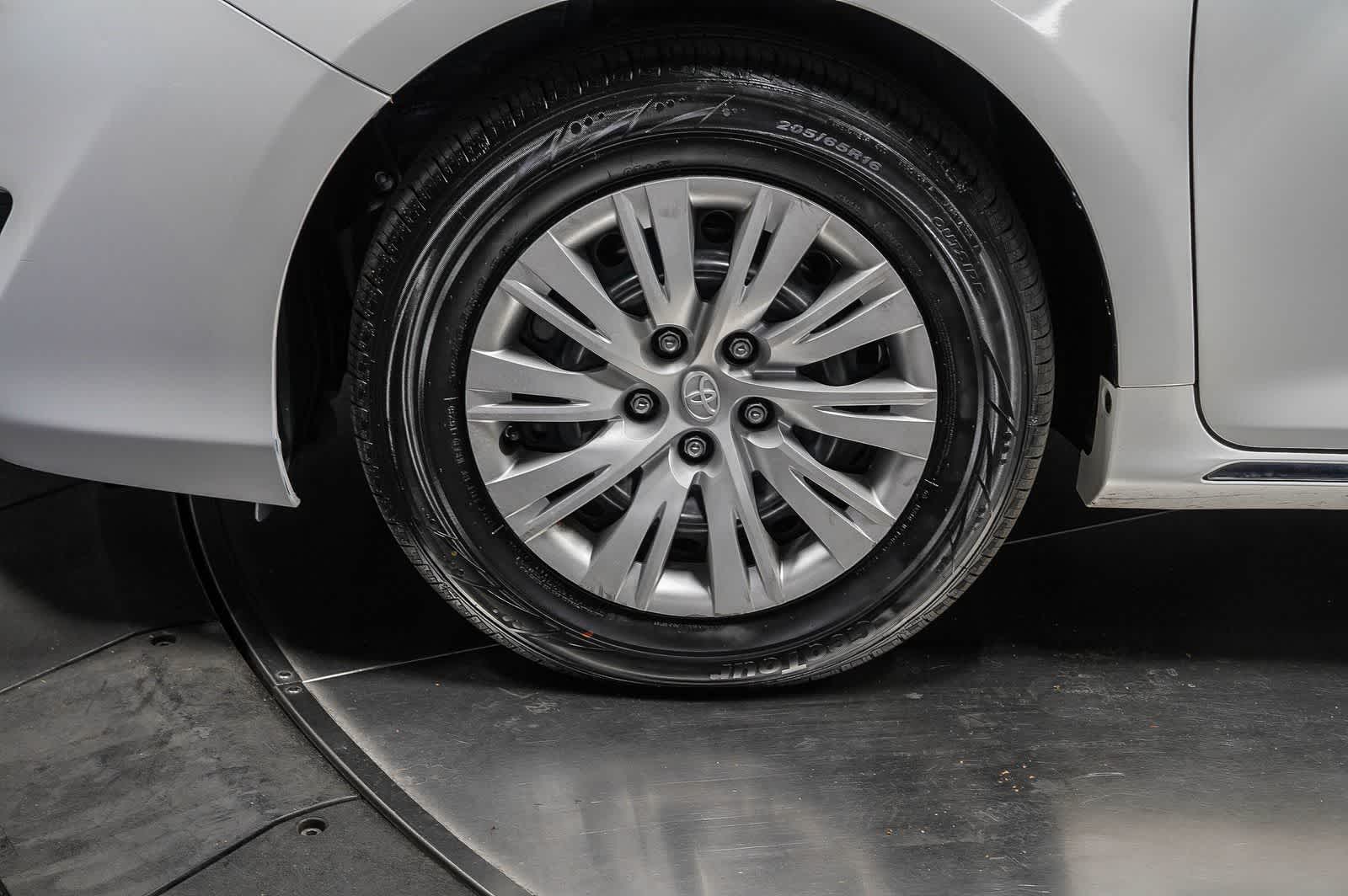 2014 Toyota Camry LE