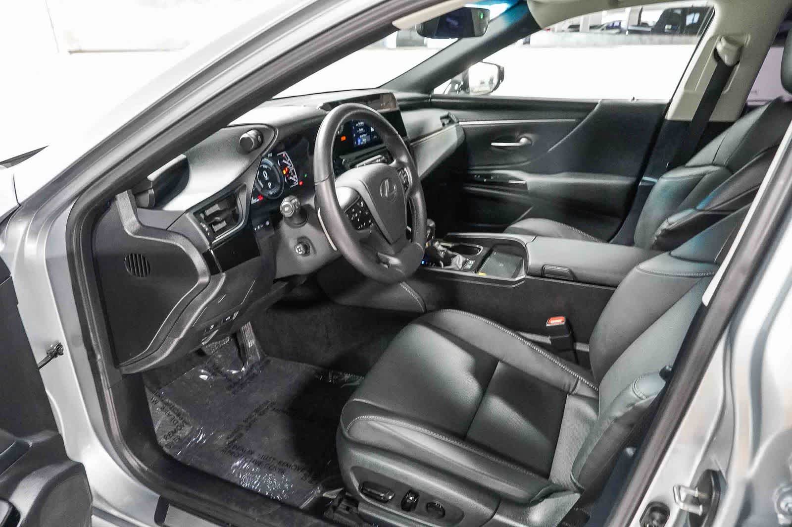 2025 Lexus ES 300h ES 300h