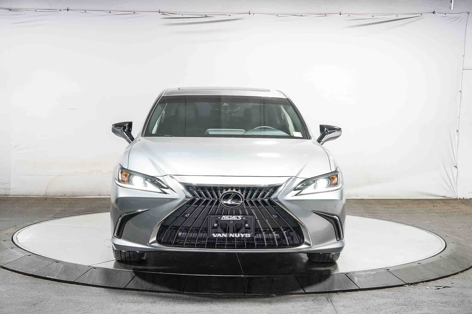 2025 Lexus ES 300h ES 300h