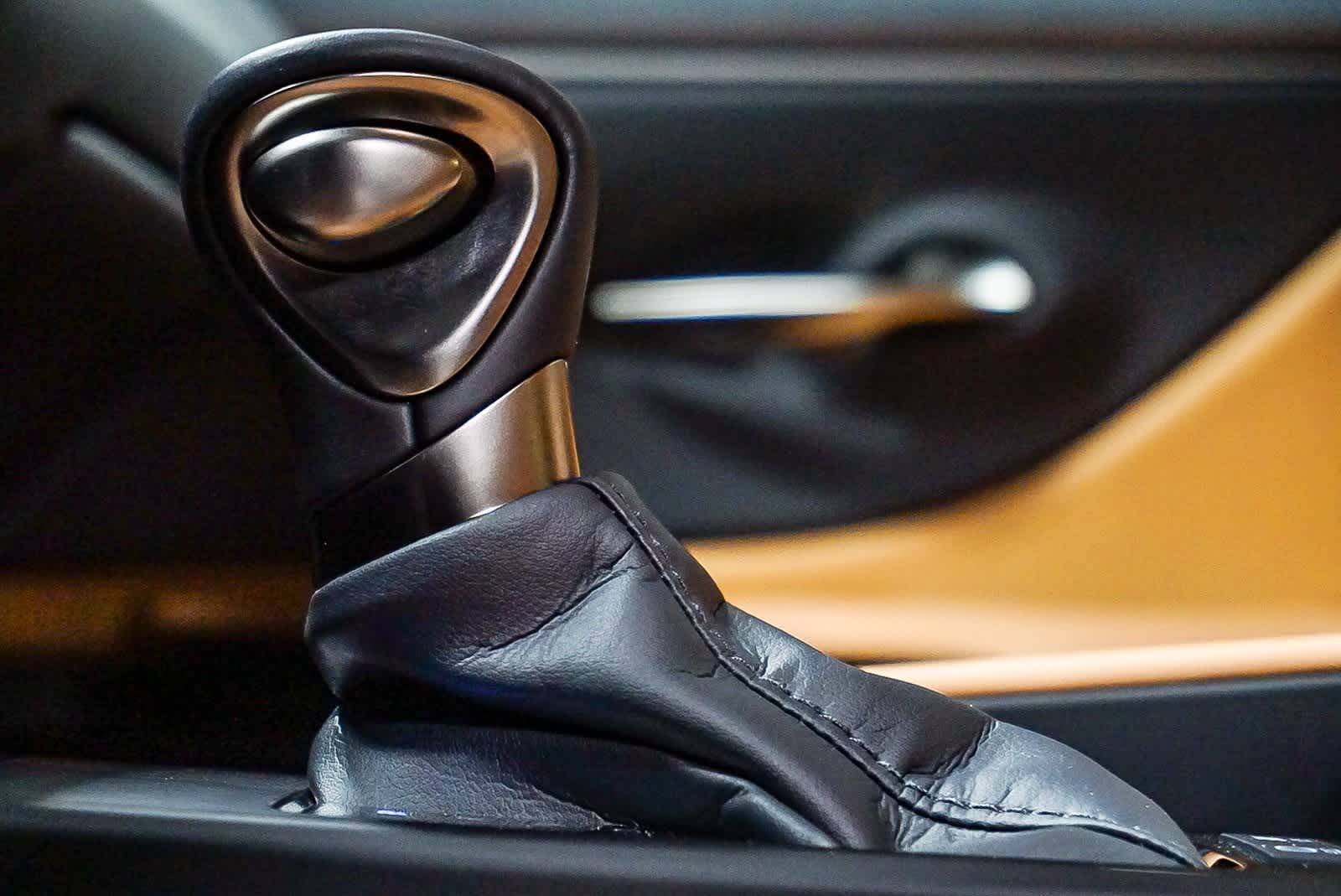 2024 Lexus ES ES 300h