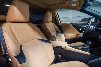 2025 Lexus ES 300h ES 300h