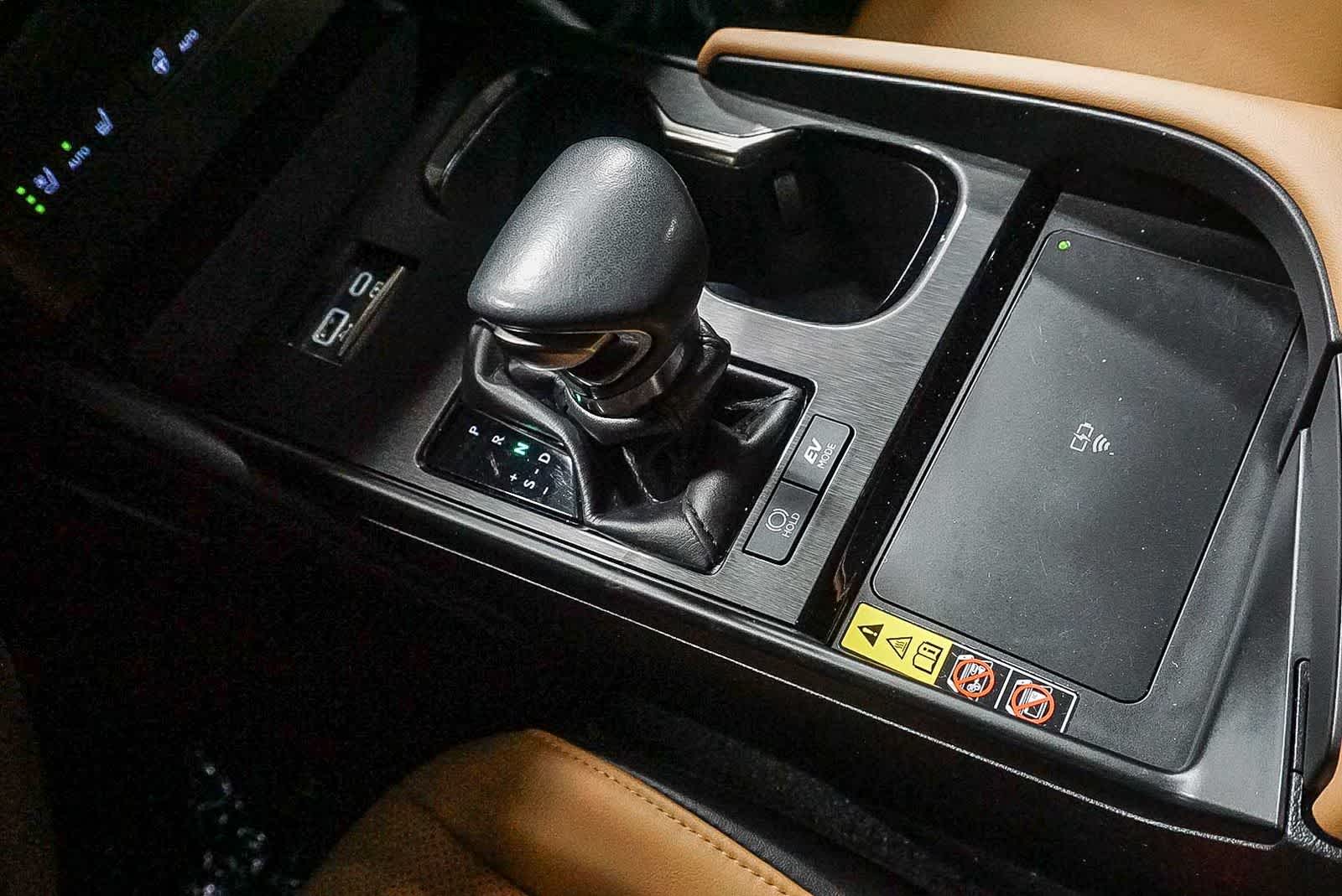 2025 Lexus ES 300h ES 300h