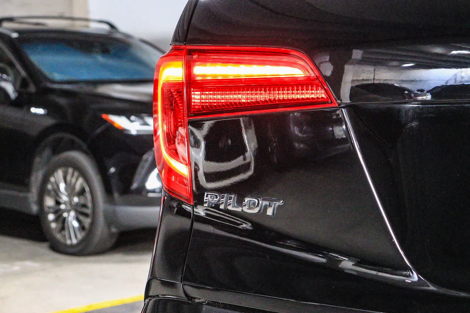 2018 Honda Pilot EX