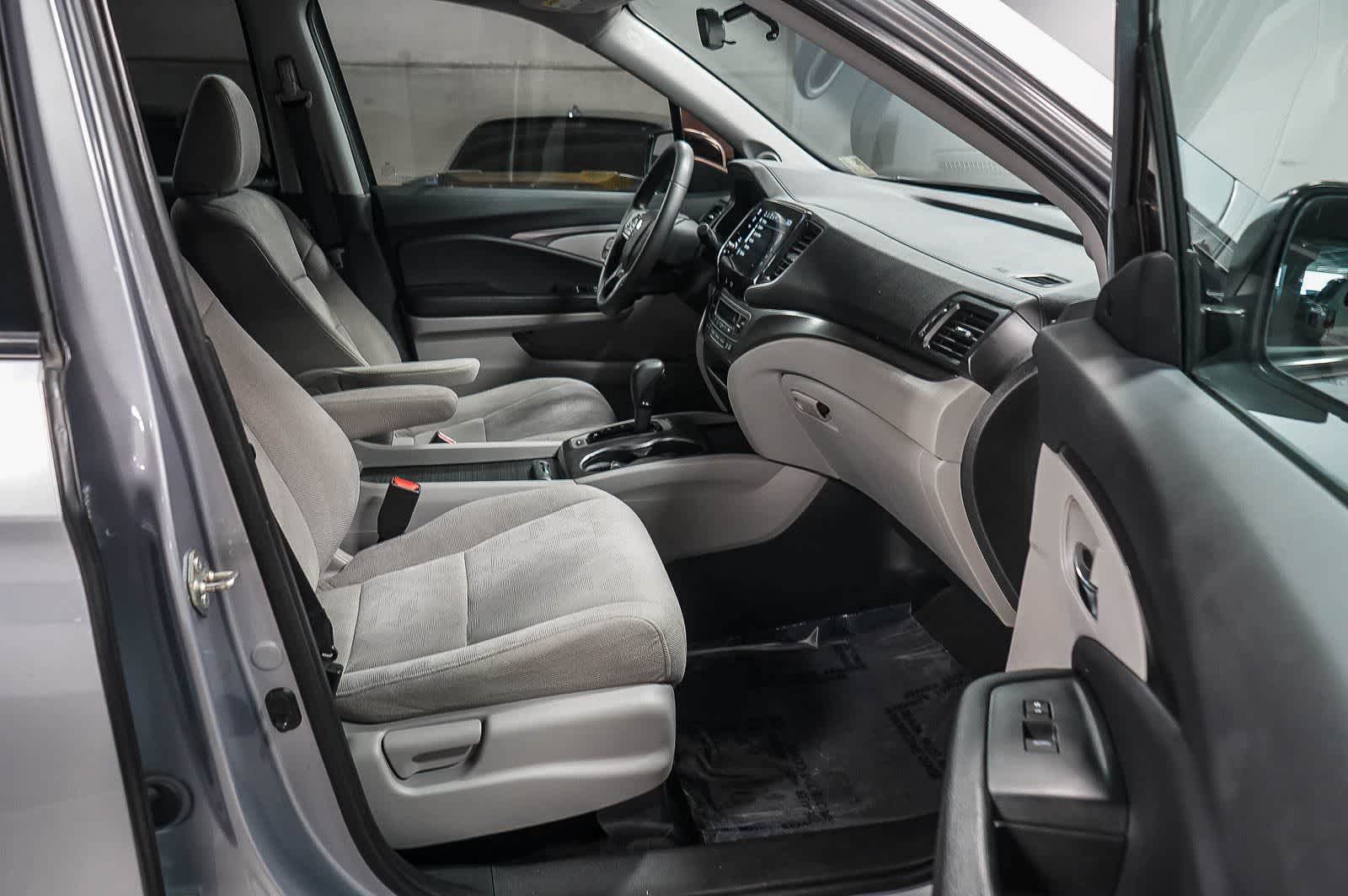 2020 Honda Pilot EX
