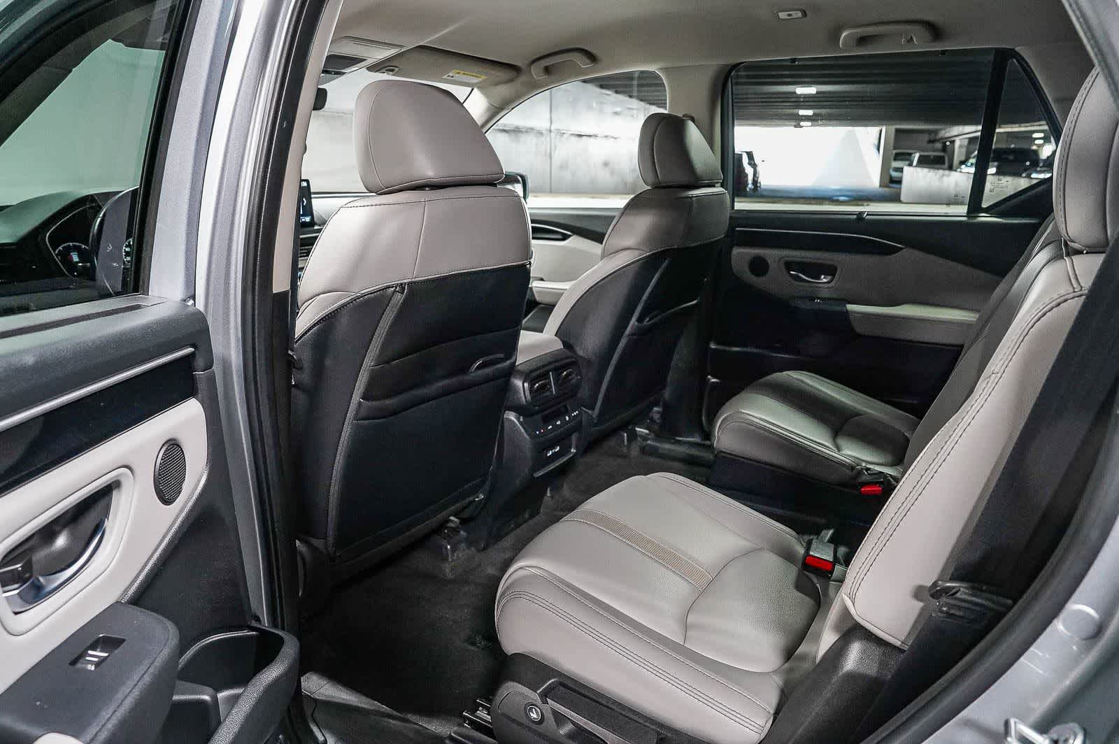 2023 Honda Pilot EX-L 7 Passenger