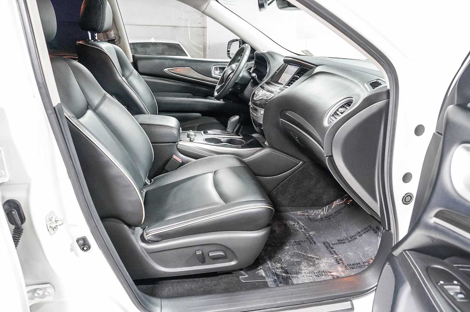 2020 INFINITI QX60 PURE