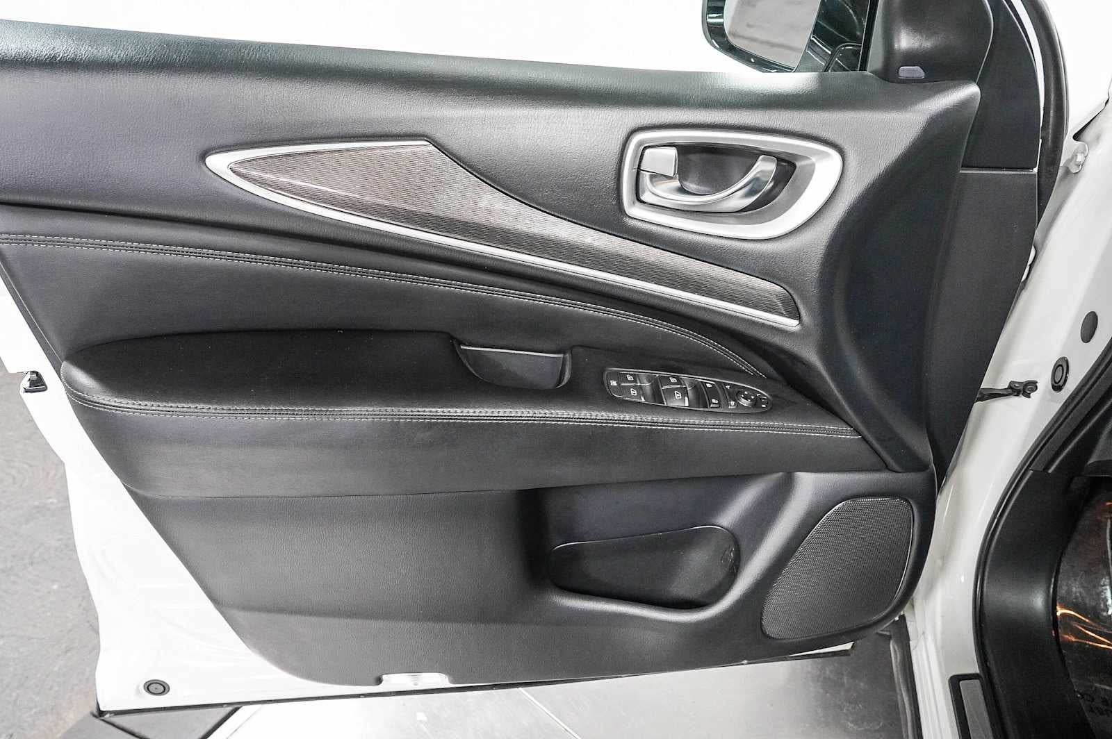 2020 INFINITI QX60 PURE