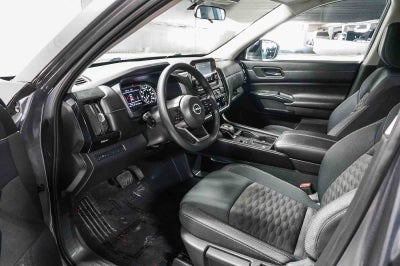 2024 Nissan Pathfinder S