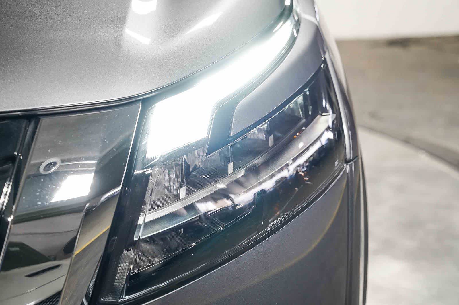 2024 Nissan Pathfinder S