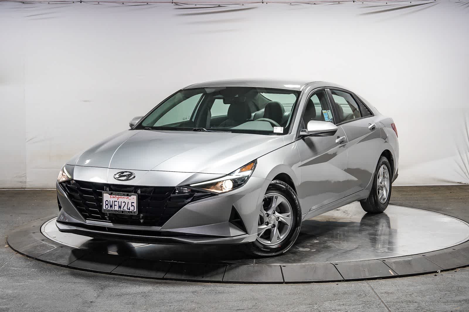 2021 Hyundai Elantra SE