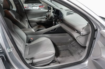 2021 Hyundai Elantra SE