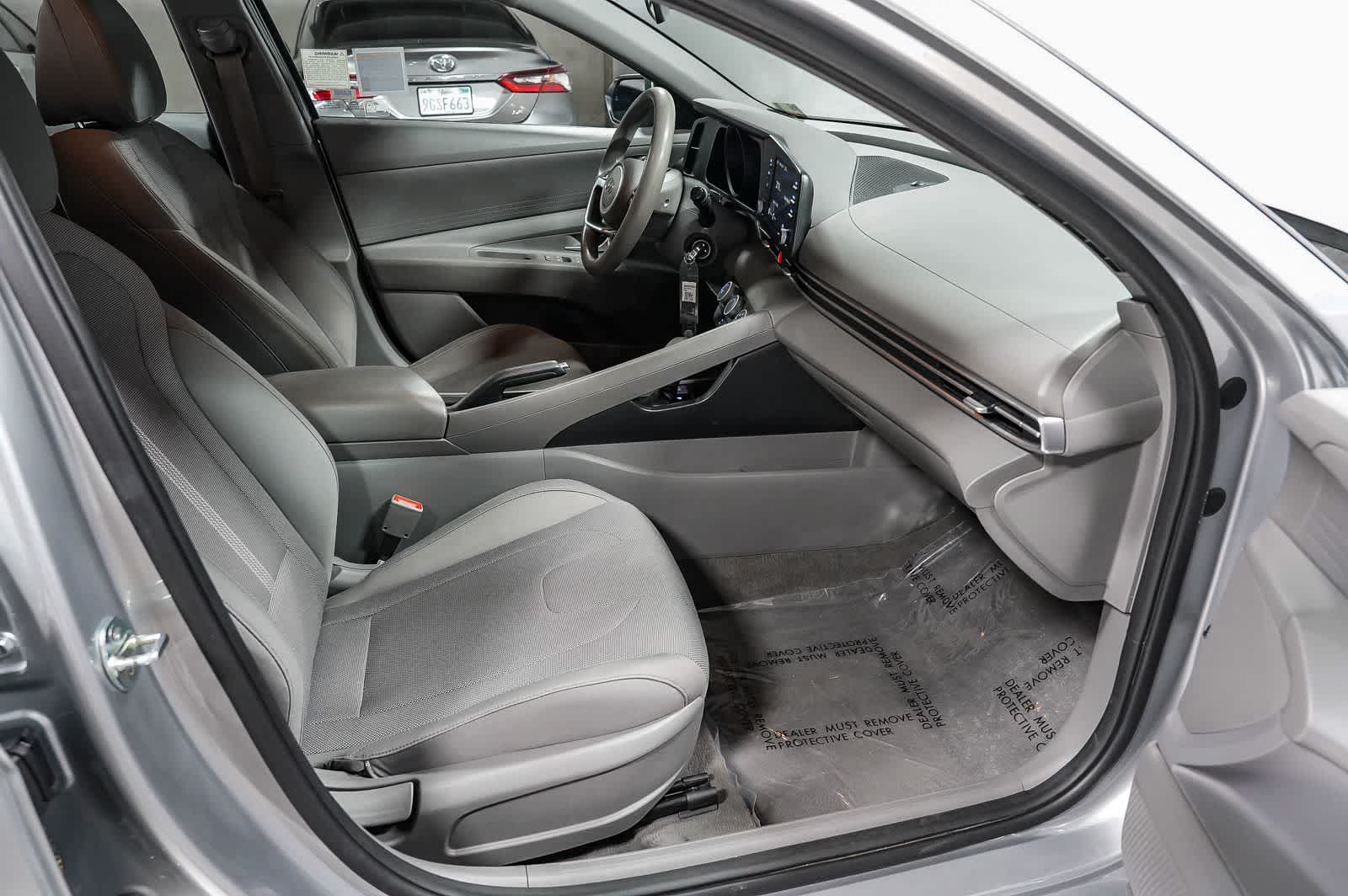 2021 Hyundai Elantra SE