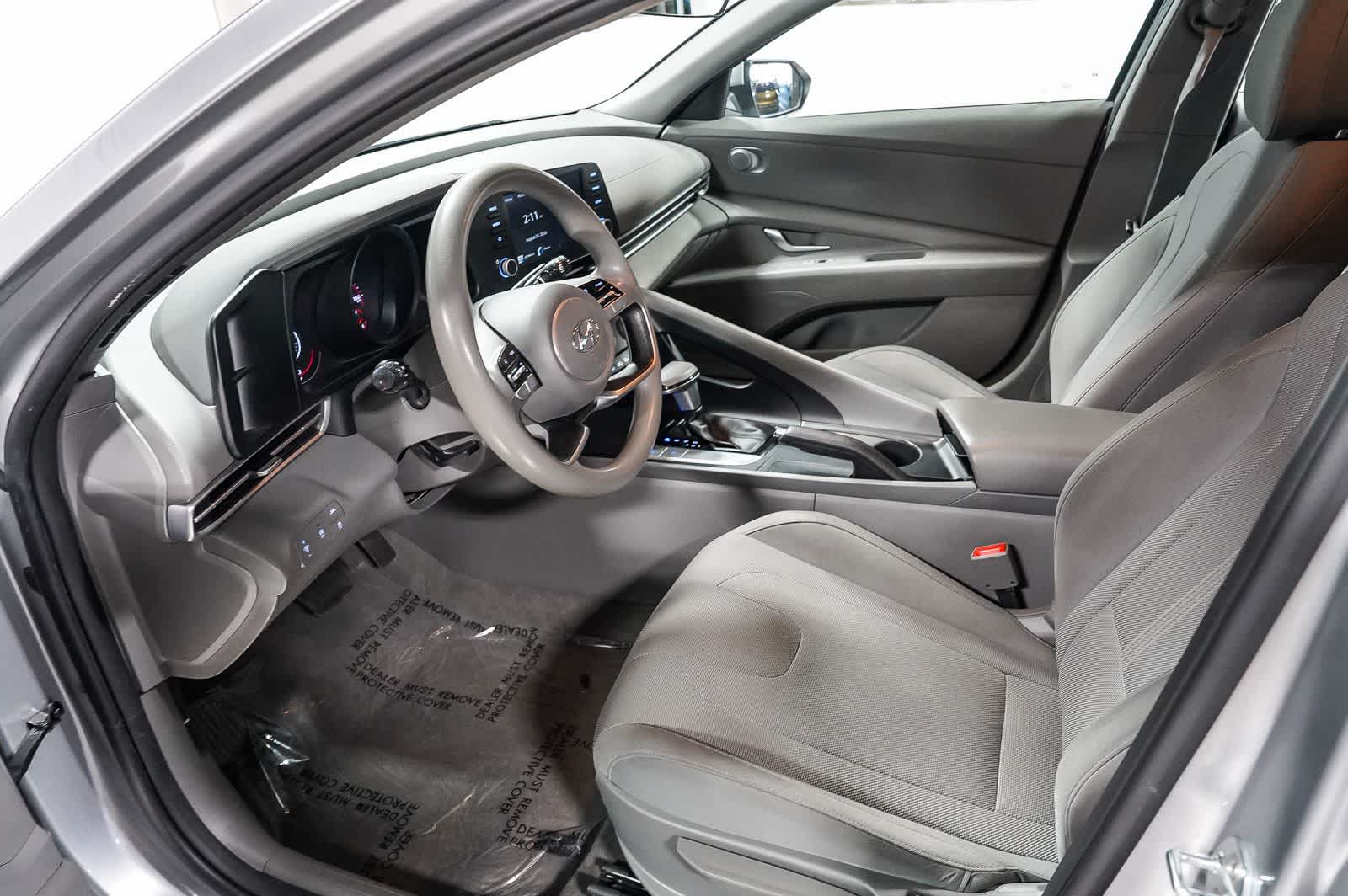 2021 Hyundai Elantra SE